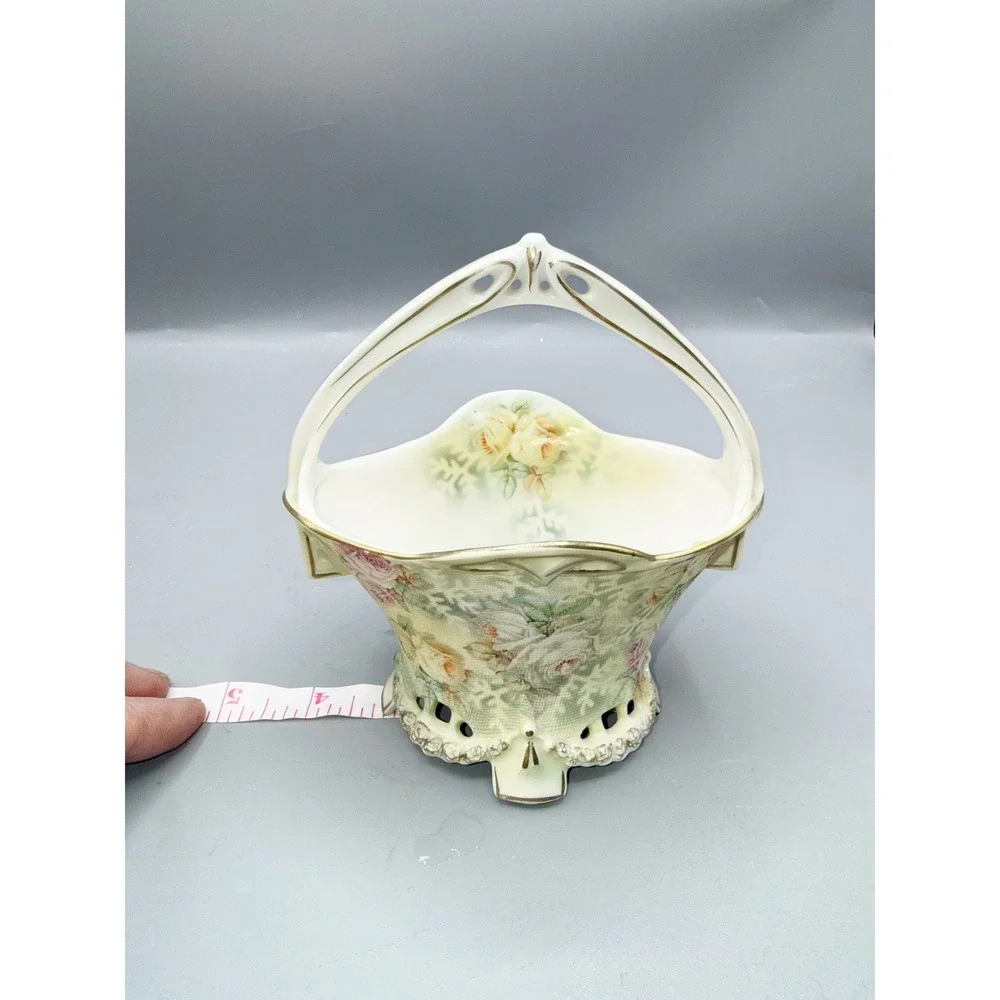 Royal Bayreuth Bavaria Antique Porcelain Floral Basket Hand‎ Painted Gold Trim